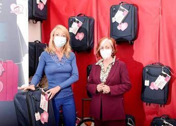 Violenza su donne, Salvamamme: Già 1.615 'valigie di salvataggio' e ora arriva il Covid kit care Violenza su donne, Salvamamme: Già 1.615 'valigie di salvataggio' e ora arriva il Covid kit care